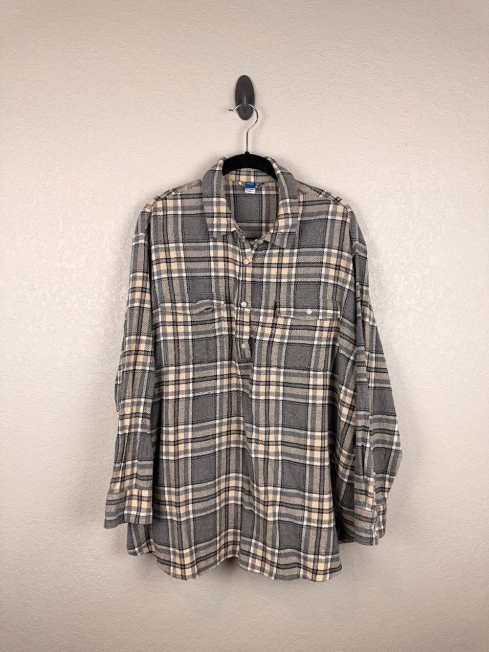 Old Navy Maternity Gray Plaid Long Sleeve Flannel Popover Shirt L